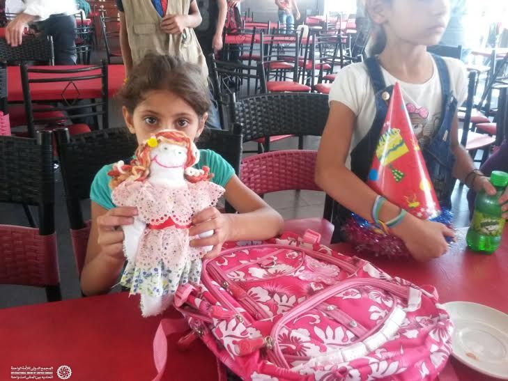 عروسک های ایرانی مهمان لبخند کودکان سوری و فلسطینی شدند+تصاویر
